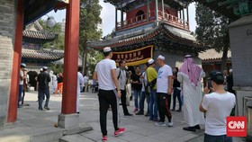 China Terbitkan Buku Putih Kebebasan Beragama