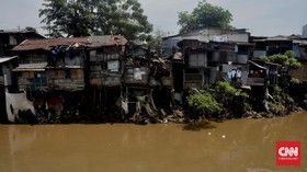 Besok Ahok Bongkar Kawasan Bukit Duri