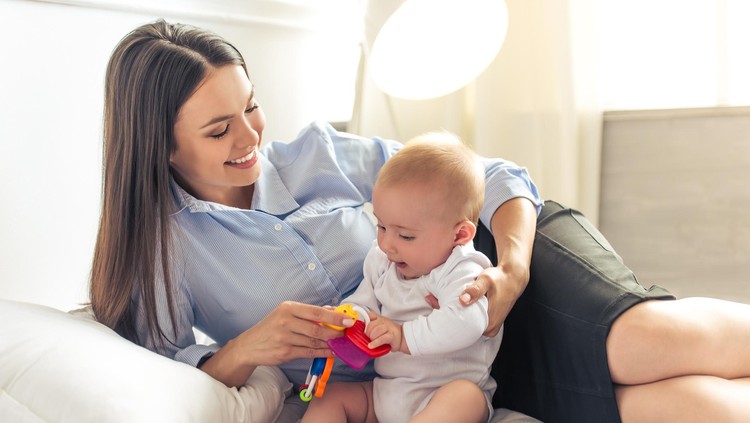 8 Jenis Mainan  untuk Bayi  0 2 Bulan  Si Kecil Sudah Punya 