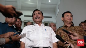 Menteri Luhut Didesak Taati Proses Hukum Terkait Reklamasi