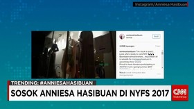 Desainer Hijab Indonesia di New York Fashion Week
