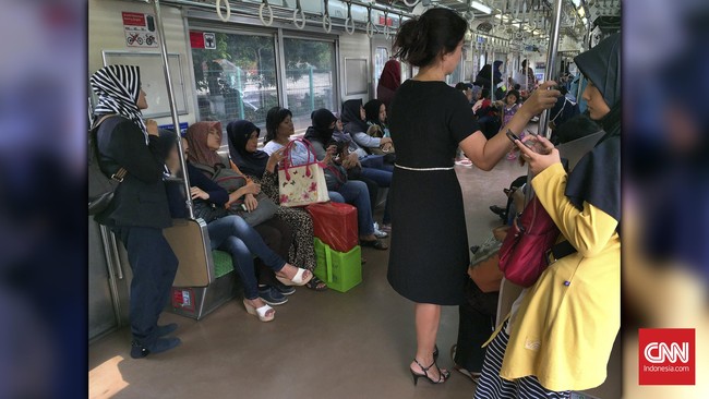 Pemahaman bahwa perempuan memiliki derajat, hak, dan kewajiban yang sama seperti laki-laki harus ditanamkan sejak dini.