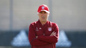 Ancelotti Tak Mau Pusing Pikirkan Strategi Madrid