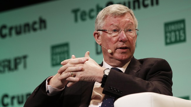 Pelatih legendaris Manchester United, Sir Alex Ferguson, mengagumi kerja Steven Gerrard sebagai pelatih Rangers FC.