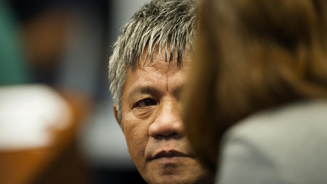Kesaksian mantan anggota regu tembak yang mengaku mendapatkan perintah langsung dari Rodrigo Duterte memicu desakan agar presiden Filipina itu diselidiki.