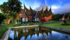 Kemenpar Ajak Travel Agent & Media Malaysia Nikmati Sumbar