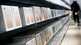 Bekas Petinggi Foxconn Curi 5.700 iPhone