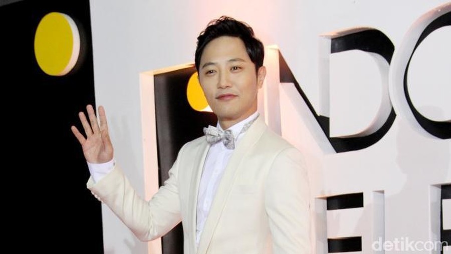 Jin Goo di Indonesia Television Awards 2016