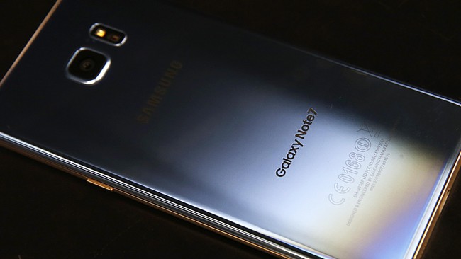 Jelang peluncuran resmi, bocoran desain dan spesifikasi Galaxy Note 8 mulai bermunculan di sejumlah media sosial.