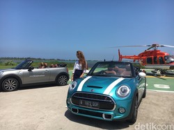 Spek Mini Cooper Pacar Bek Timnas U-23, Buka Atap Sambil Jalan Cuma 18 Detik