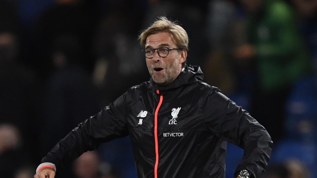 Manajer Liverpool Juergen Klopp disebut perlu membawa The Reds meraih trofi di musim ini jika tidak ingin dipecat.