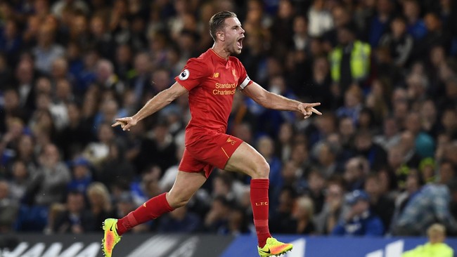 Paul Merson menilai Jordan Henderson saat ini memiliki performa yang lebih bagus dibandingkan pemain termahal di dunia, Paul Pogba.