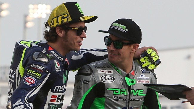 Valentino Rossi menganggap Nicky Hayden yang pernah bersama dirinya di tim Honda dan Ducati sebagai salah satu sahabat terbaik.