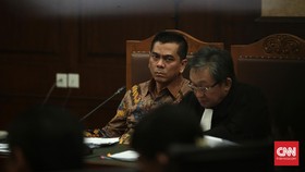 Istri Sanusi Gunakan KTP Adik Beli Audi A5 Rp875 Juta