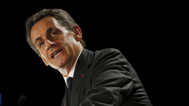 Nama mantan Presiden Prancis Nicolas Sarkozy masuk dalam pusaran kasus dugaan korupsi yang melibatkan mantan Presiden UEFA Michel Platini.