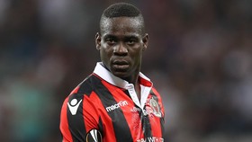 Raiola Yakin Balotelli Bakal Bersinar di 2017