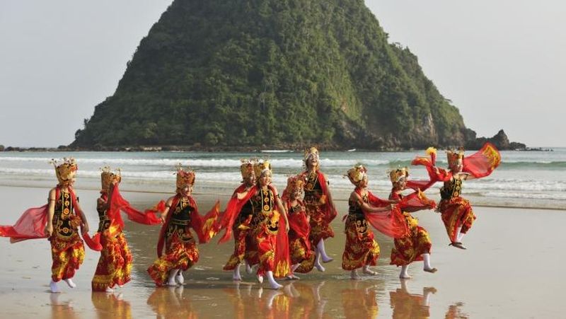 Soal pariwisata Banyuwangi memang mendunia.