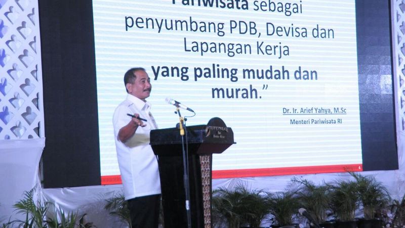Menteri Pariwisata, Arief Yahya tak henti-hentinya memberikan semangat mendorong pariwisata Indonesia agar lebih maju ke semua pihak