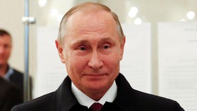 Putin Bantah Tudingan Ikut Campur Pilpres AS