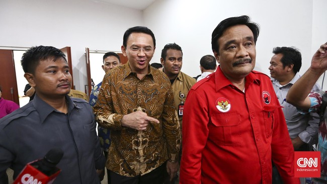 Ahok kini tak lagi banyak bicara soal pilkada setelah pernyataan kontoversialnya terkait ayat Alquran. Panggung politik diberikan ke pasangannya, Djarot.