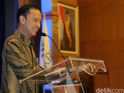 Disentil Gibran, Tom Lembong Kenang Momen Saat Diminta Jokowi Jawab Pertanyaan
