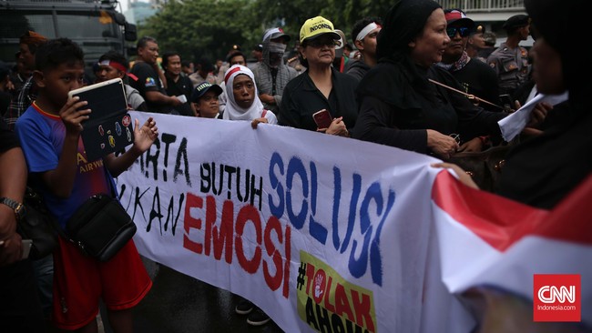 Ketua DPD Partai Golkar DKI Jakarta Fayakhun Andriadi menganggap keberhasilan Ahok sebagai sesuatu yang nyata di masyarakat.