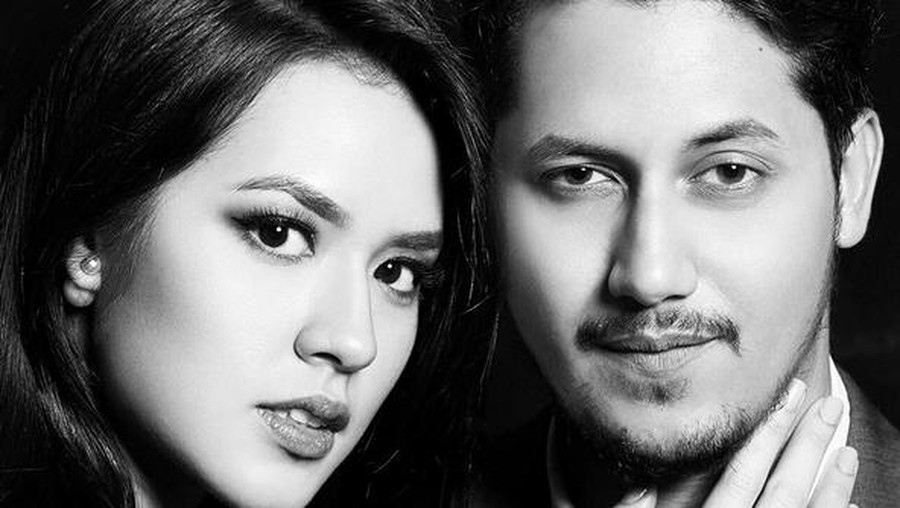 Foto pribadi Raisa dan Keenan Pearce di Instagram yang diambil dari mariophotographie