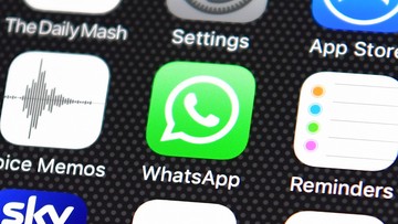 CARA PAKAI REAKSI EMOJI WHATSAPP