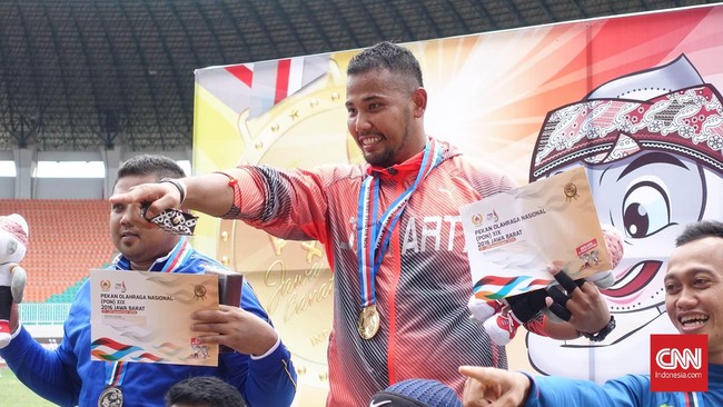 Meski baru aktif lagi menjajal lempar martil sejak 2012, Ardiansah sukses merebut emas di PON Jabar. Ia punya motivasi kuat.