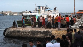 Kapal Membawa 450 Imigran Karam di Mesir, 42 Orang Tewas