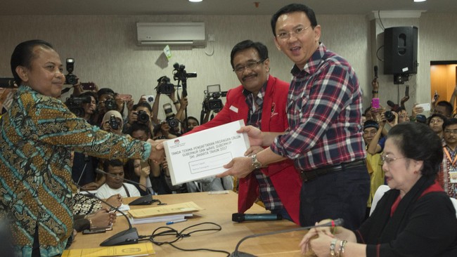Elektabilitas Ahok dulu sangat tinggi karena belum muncul pasangan calon resmi yang akan melawannya dalam Pilkada DKI Jakarta.