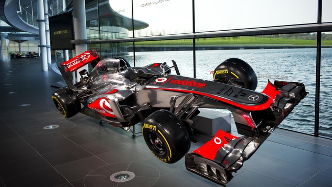 Apple disebut Financial Times sedang bernegosiasi untuk membeli tim Formula 1 dari Inggris, McLaren, dengan kesepakatan yang mencapai £1,5 miliar.