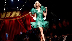 Disebut Rasial, Moschino Punya 'Kode' untuk Orang Kulit Hitam
