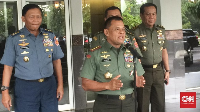 Panglima TNI Jenderal Gatot Nurmantyo berkata, proses pengunduran diri Agus Harimurti dari dinas kemiliteran dapat selesai Jumat ini.