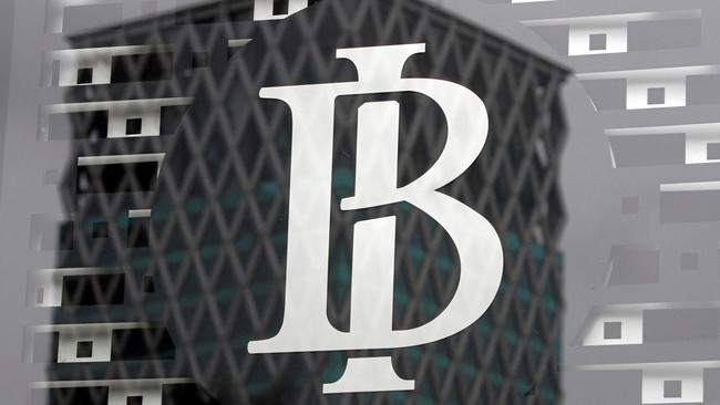 Lambannya perbankan dalam merespon penurunan suku bunga acuan BI mengakibatkan pembiayaan non-bank menjadi lebih menarik.