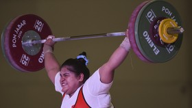 Pelatih Target Nurul Akmal Angkat 263 Kg di Olimpiade Tokyo