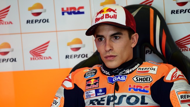 Juara bertahan Marc Marquez merasakan krisis jelang tampil di MotoGP 2020 karena masalah motor dan kondisi bahu.
