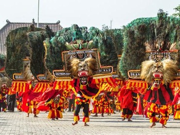 img-title 15 Warisan Budaya Takbenda Indonesia yang Diakui UNESCO, Terbaru Reog Ponorogo