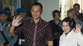 Agus Yudhoyono Hargai Perbedaan Sikap Ruhut-Hayono