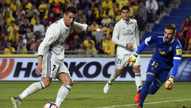 Zinedine Zidane memahami bahwa Cristiano Ronaldo selalu ingin bermain namun ia juga butuh istirahat di tengah jadwal padat Real Madrid.