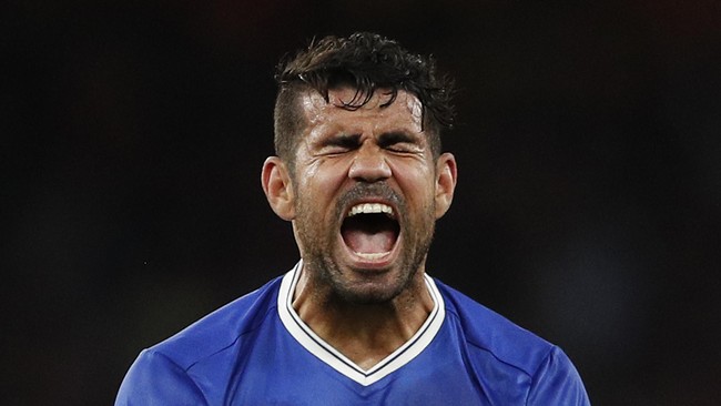 Diego Costa sempat dikabarkan akan kembali ke Atletico Madrid pada bursa transfer musim panas lalu. Tapi, Antonio Conte mencegah kepergian Costa.