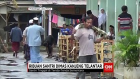 Ribuan Santri Dimas Kanjeng Terlantar