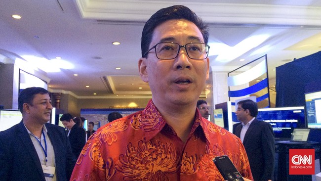 Tiga 'Unek-unek' Bos Microsoft untuk Jokowi Edukasi di bidang engineering dan programming sifatnya krusial untuk mendorong percepatan adopsi teknologi.