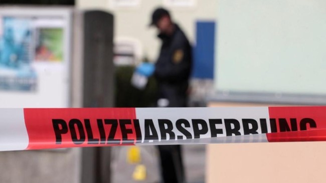 Kepolisian Jerman meningkatkan keamanan masjid-masjid di Dresden usai dua pengeboman di timur kota itu pada Senin malam lalu.