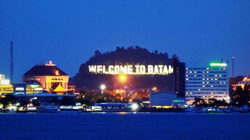 Tak hanya ahli pariwisata saja yang dapat mempromosikan pariwisata Indonesia guna mencapai target pariwisata 20 juta di tahun 2016
