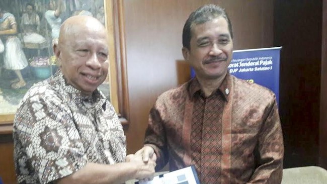 Keikutsertaan Arifin Panigoro dalam program pengampunan pajak bertujuan terkait dengan rencana restrukturisasi saham beberapa perusahaan Grup Medco.