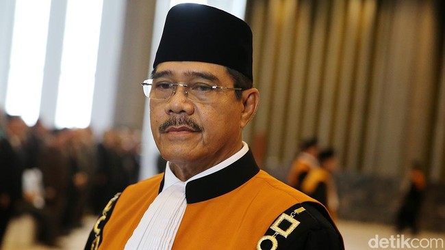 Hatta mendapat suara mayoritas dari para hakim agung yang hari ini  menggelar rapat paripurna untuk memilih Ketua MA periode 2017-2022.