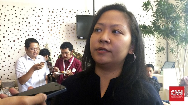 Mencari tukang atau jasa reparasi yang berkualitas menurut Astrid tidak mudah kalau tidak ada rekomendasi.