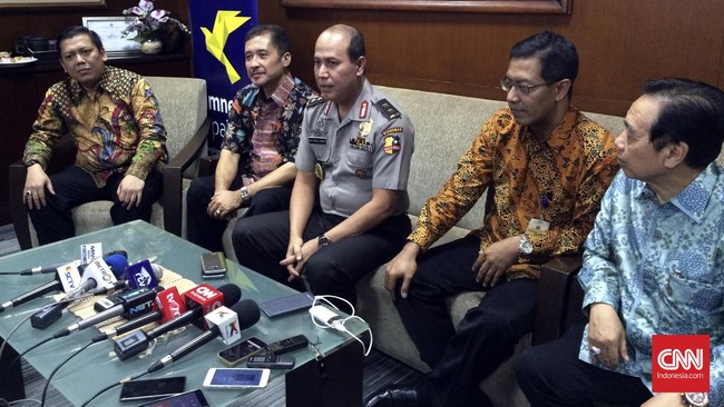 Dalam surat pemberitahuan, wajib diberikan informasi soal jumlah demonstran, identitas koordinator dan alat peraga yang akan digunakan.
