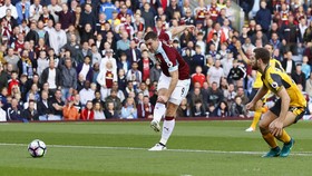 Burnley vs Arsenal Tanpa Gol di Babak Pertama